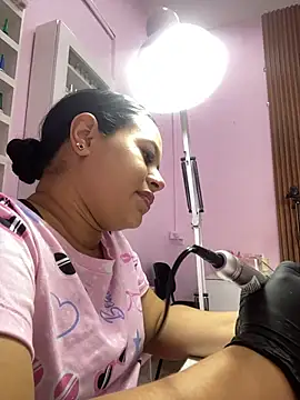 PaulaCruz01 online show from December 2025 07:51:02 PM