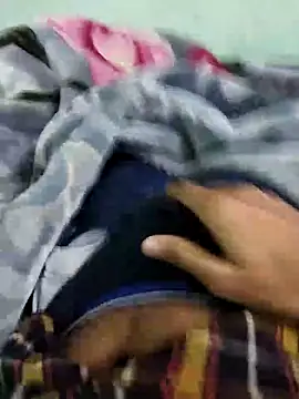 Snapshot of Virgin18year_old chatting on December 2025 03:04:01 AM Virgin18year old online show from December 2025 03:04:01 AM