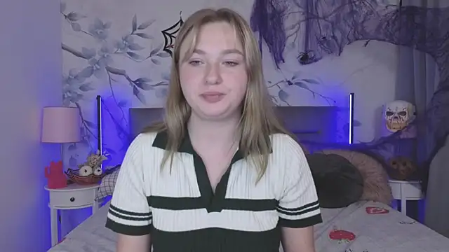 Snapshot of Ailissa__fox chatting on October 2025 01:07:01 PM Ailissa  fox online show from October 2025 01:07:01 PM