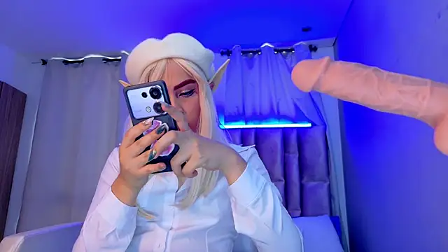 Snapshot of InocentLuna chatting on October 2025 08:21:02 PM InocentLuna online show from October 2025 08:21:02 PM