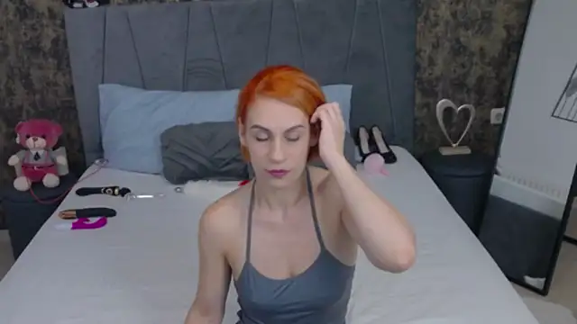 AmberMinxy online show from November 2025 06:23:02 AM