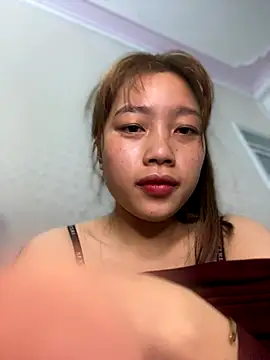 Snapshot of kitty-20x chatting on December 2025 01:05:02 PM kitty-20x online show from December 2025 01:05:02 PM