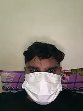 Snapshot of Handsome544 chatting on October 2025 06:39:02 PM Handsome544 online show from October 2025 06:39:02 PM