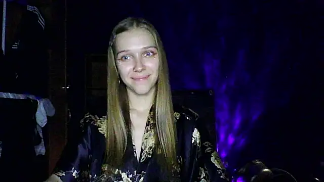 mari martin online show from November 2025 06:42:02 PM