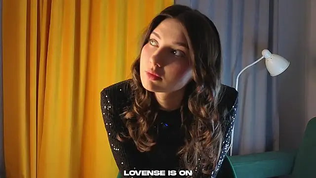 Snapshot of KateCahee chatting on January 2026 01:21:02 AM KateCahee online show from January 2026 01:21:02 AM