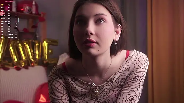 Snapshot of KateCahee chatting on February 2026 01:24:02 AM KateCahee online show from February 2026 01:24:02 AM