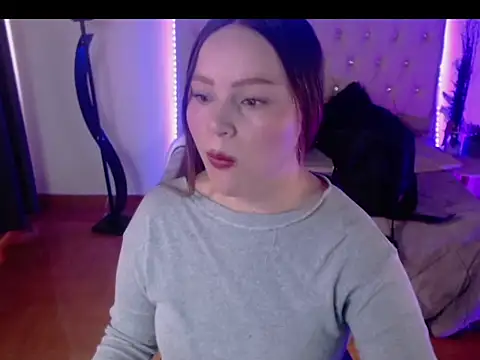  crystal12 online show from November 2025 01:44:02 PM