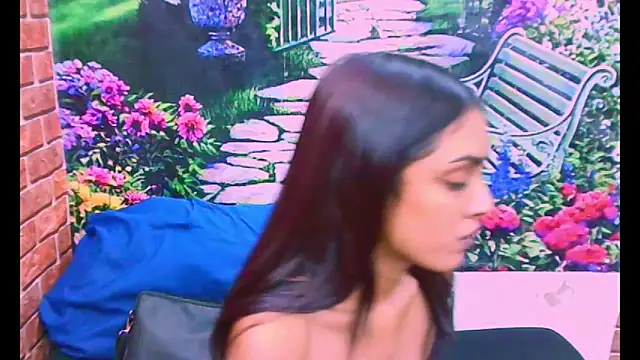 IndianPretty1 online show from December 2025 06:59:02 PM