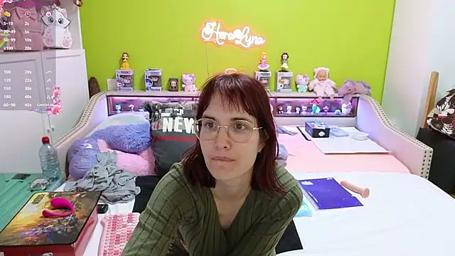  HeraLuna  online show from February 2026 10:08:01 PM