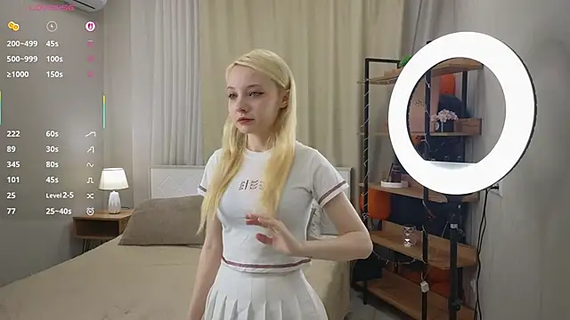 IraYounce online show from November 2025 01:15:02 AM