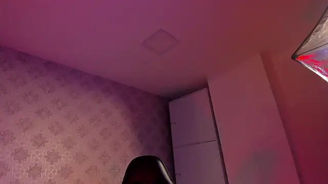 Mr Strike online show from November 2025 03:06:01 AM