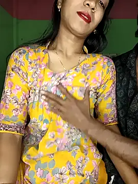 Snapshot of CoupleShow_432 chatting on February 2026 09:41:02 AM CoupleShow 432 online show from February 2026 09:41:02 AM