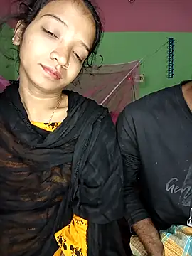 Snapshot of CoupleShow_432 chatting on February 2026 05:13:02 PM CoupleShow 432 online show from February 2026 05:13:02 PM