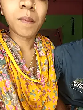 Snapshot of CoupleShow_432 chatting on March 2026 04:57:01 PM CoupleShow 432 online show from March 2026 04:57:01 PM