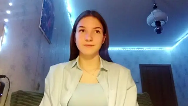 Beauty miIa online show from October 2025 04:36:02 PM