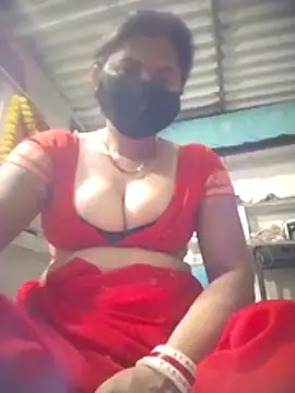 QRESABABY online show from October 2025 04:50:01 PM