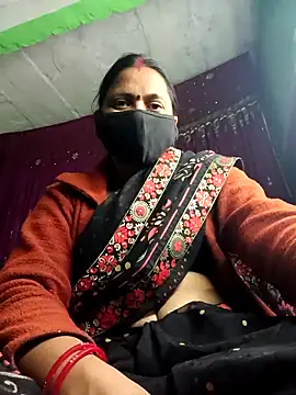 QRESABABY online show from December 2025 12:02:02 PM