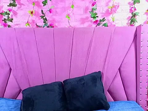 Alyy Brown online show from November 2025 01:52:01 AM