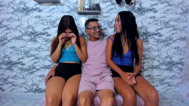 DoublePleasureX  online show from November 2025 05:28:02 AM