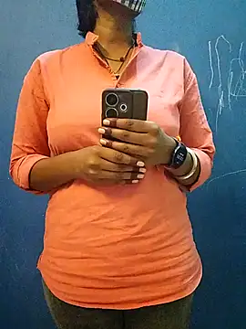 Snapshot of Rinki_hoty chatting on October 2025 07:05:02 AM Rinki hoty online show from October 2025 07:05:02 AM