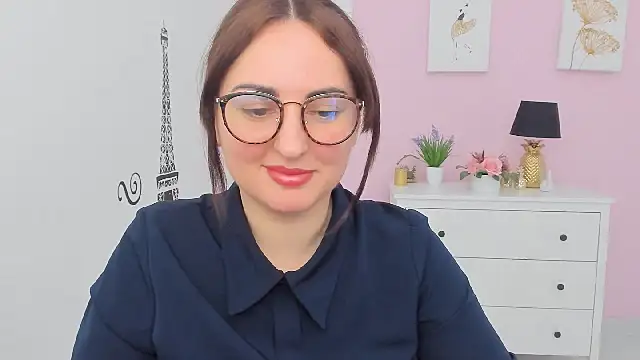 Snapshot of NoraSimons chatting on March 2026 05:57:02 AM NoraSimons online show from March 2026 05:57:02 AM