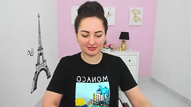 Snapshot of NoraSimons chatting on March 2026 05:44:01 AM NoraSimons online show from March 2026 05:44:01 AM