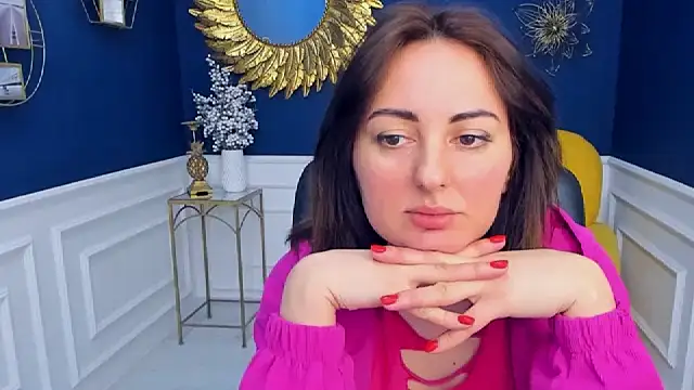 Snapshot of NoraSimons chatting on March 2026 06:18:02 AM NoraSimons online show from March 2026 06:18:02 AM