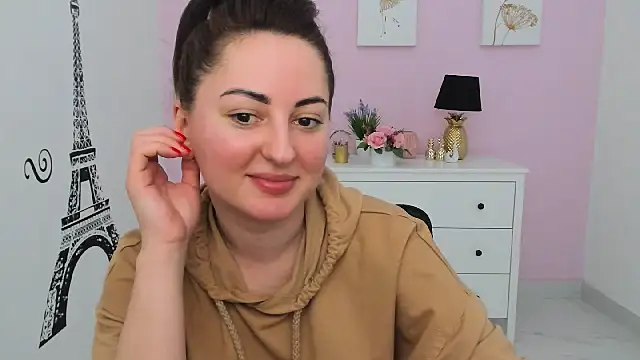 Snapshot of NoraSimons chatting on March 2026 08:59:02 AM NoraSimons online show from March 2026 08:59:02 AM