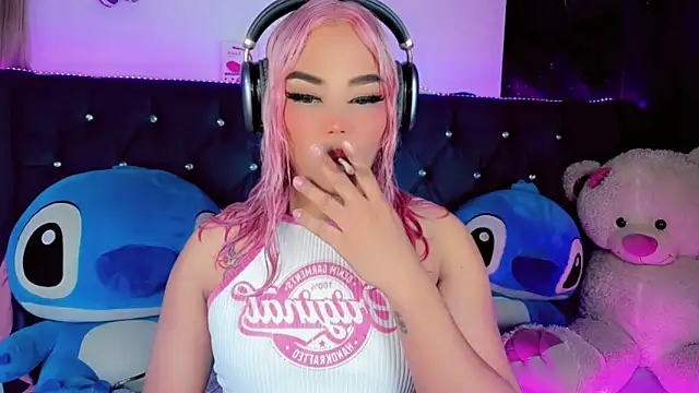 Snapshot of Alannys_xHotx chatting on March 2026 09:42:02 AM Alannys xHotx online show from March 2026 09:42:02 AM