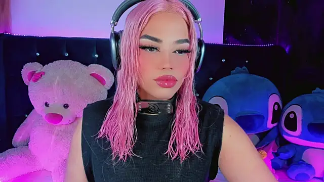 Snapshot of Alannys_xHotx chatting on April 2026 09:50:02 PM Alannys xHotx online show from April 2026 09:50:02 PM