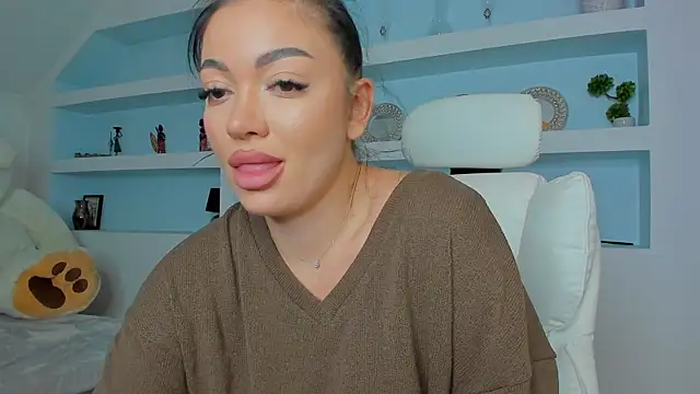 juliexxx online show from November 2025 07:04:02 PM