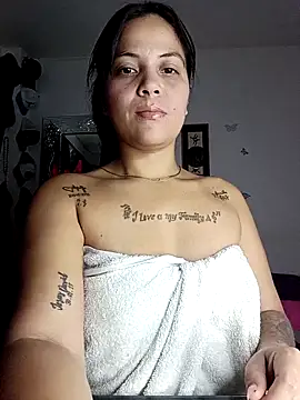 Snapshot of tattyHot95 chatting on February 2026 01:01:02 PM tattyHot95 online show from February 2026 01:01:02 PM