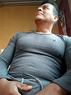 Vegueta79 online show from June 2026 12:52:01 PM