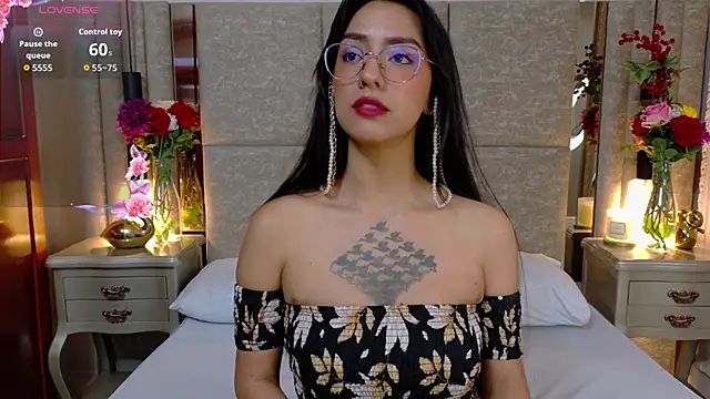 Snapshot of Penelope-Cross chatting on February 2026 08:09:02 PM Penelope-Cross online show from February 2026 08:09:02 PM