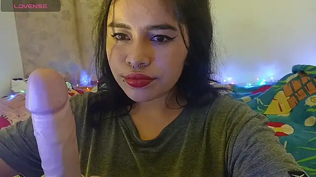 Magic Alicee  online show from November 2025 03:29:02 AM