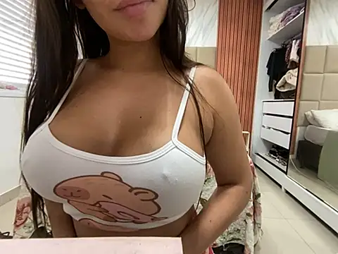 Snapshot of nathalia_Silva chatting on April 2026 07:20:02 PM nathalia Silva online show from April 2026 07:20:02 PM