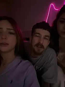 dorneles20 online show from October 2025 08:03:01 AM