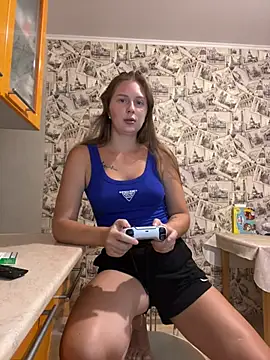 Snapshot of Elina1 chatting on July 2026 05:34:02 PM Elina1 online show from July 2026 05:34:02 PM