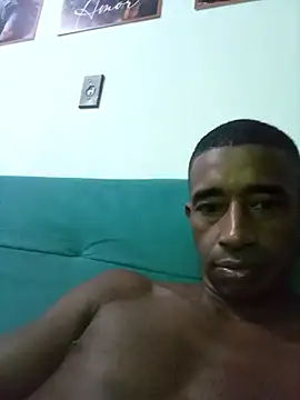 Snapshot of juniordotado87 chatting on January 2026 01:43:01 AM juniordotado87 online show from January 2026 01:43:01 AM