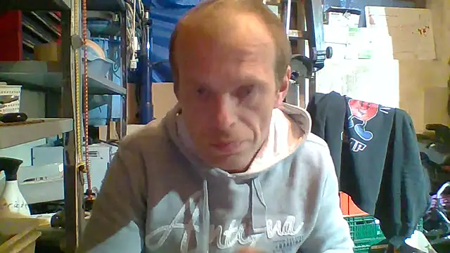 Snapshot of tommy3300 chatting on April 2026 03:26:01 AM tommy3300 online show from April 2026 03:26:01 AM