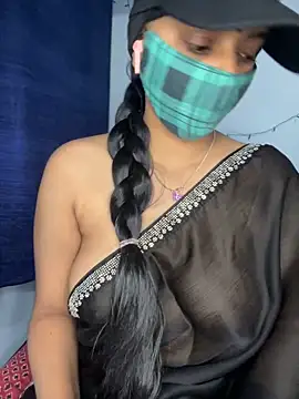 Cute Marina online show from January 2026 06:00:01 PM