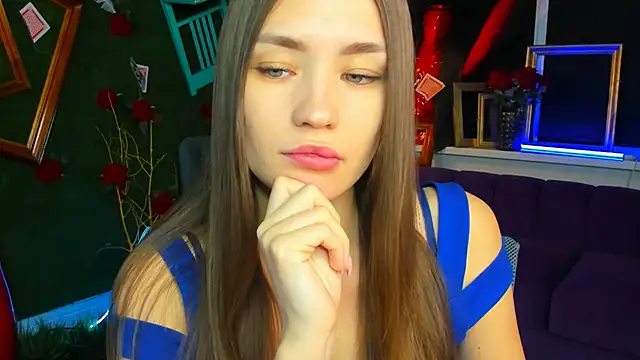 lollyrais online show from November 2025 01:55:02 PM