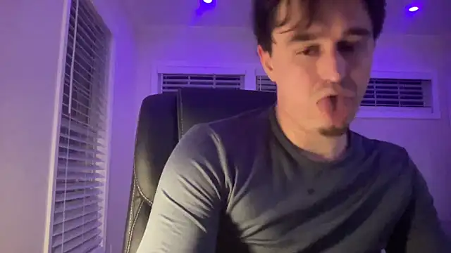 Snapshot of andrenoma427 chatting on October 2025 03:29:02 AM andrenoma427 online show from October 2025 03:29:02 AM