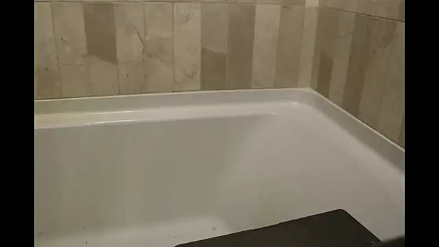 Snapshot of andrenoma427 chatting on November 2025 03:45:02 AM andrenoma427 online show from November 2025 03:45:02 AM