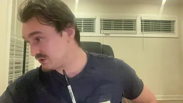 Snapshot of andrenoma427 chatting on December 2025 01:44:02 AM andrenoma427 online show from December 2025 01:44:02 AM