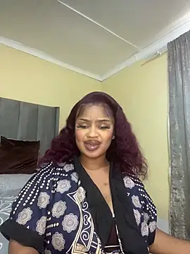 Snapshot of Amberr_Roose chatting on June 2026 11:48:01 AM Amberr Roose online show from June 2026 11:48:01 AM