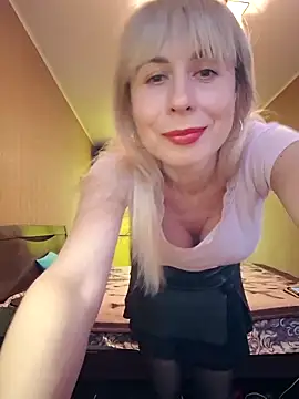 SelinaLovqx online show from February 2026 01:32:02 PM