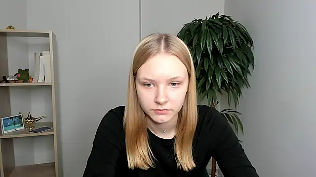 ElissaGlod online show from October 2025 07:05:02 AM