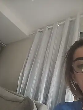 DESIRIE0609 online show from October 2025 07:38:02 AM