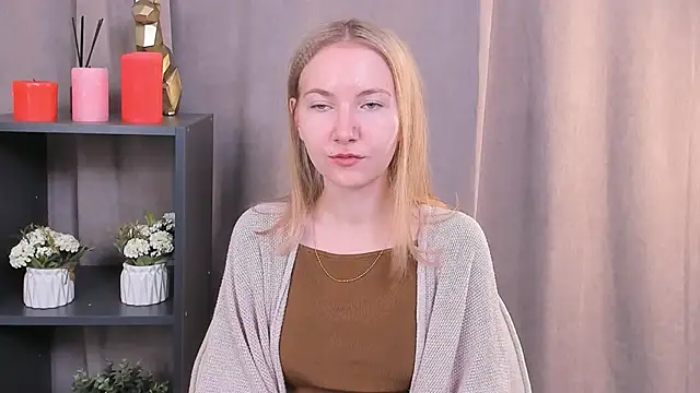 Snapshot of CathyHeximer chatting on October 2025 08:11:01 AM CathyHeximer online show from October 2025 08:11:01 AM